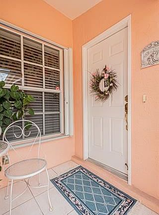 3rd image of 563 Saint Andrews Blvd #121