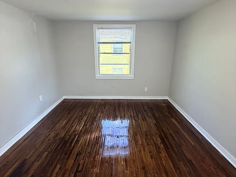 12 Hilltop Rd #1R — Photo 12