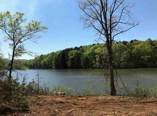 1162 Pine Ridge Rd, Lexington, TN 38351