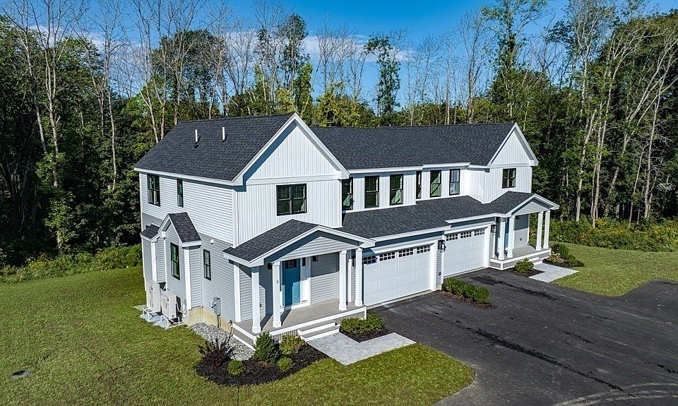 1st image of 3 Major Boyd Dr #3