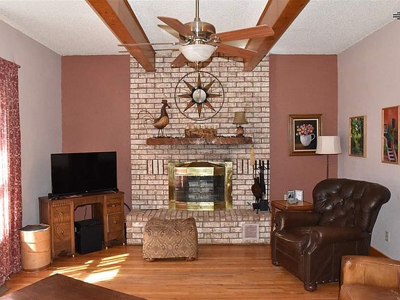 Wood burning fireplace