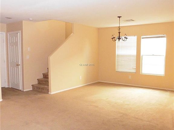 5th image of 11637 Kings Arms Ln #0