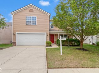 15087 Deertrail Dr, Noblesville, IN 46060