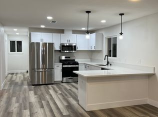901 J St, Sanger, CA 93657