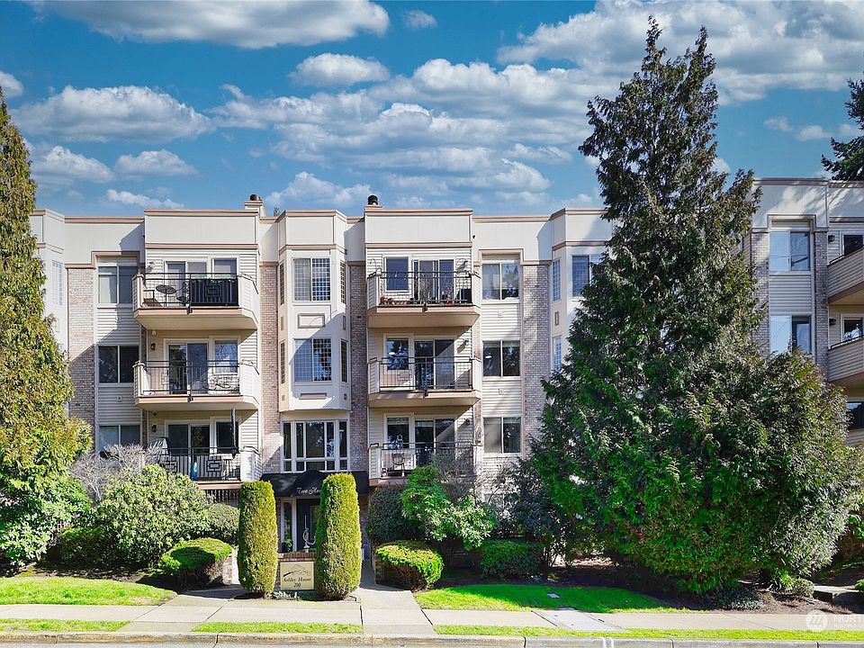 1st image of 200 99th Avenue NE #33