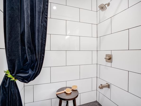 (undisclosed Address)