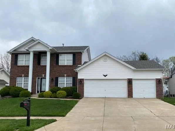 912 Hampshire Heath Dr, Dardenne Prairie, MO 63368