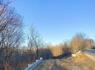 690 Mount Pleasant Rd, Christiansburg, VA 24073