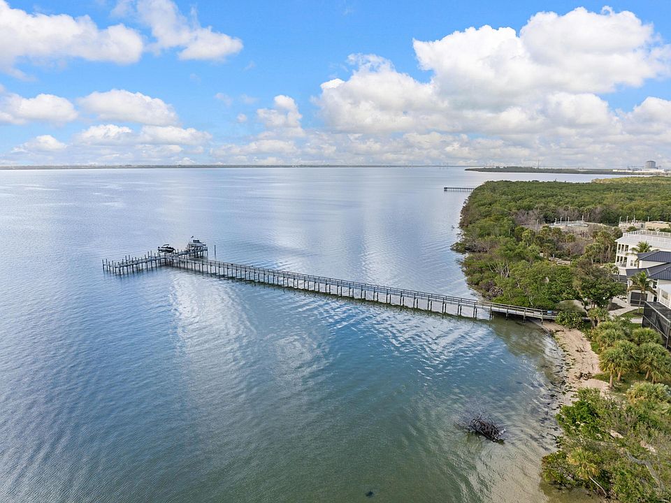 1st image of 7671 Pelican Pointe Drive