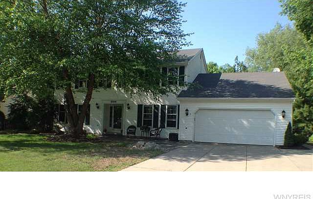 1st image of 8388 Bridlewood Dr