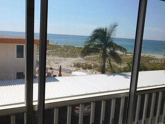 5th image of 1400 Tarpon Center Dr #E3