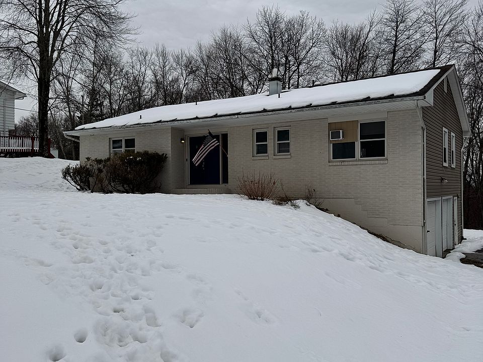 1st image of 35 Top O Hill Rd