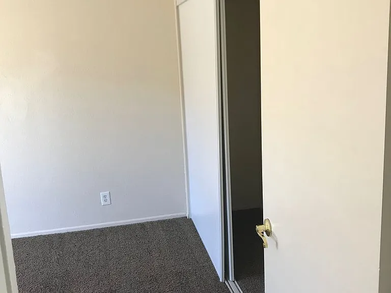 21800 Panoche Rd. — Photo 13