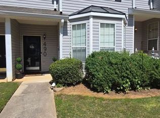 490 Rosewood Ln, Newnan, GA 30263