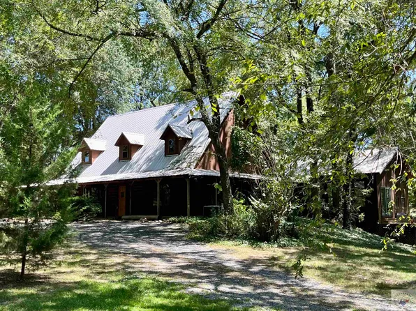 60 Tv Rd, Texarkana, TX 75503