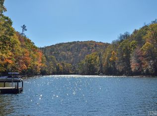 54 White Duck Way, Glenville, NC 28736