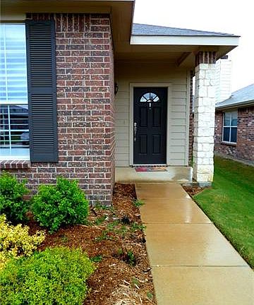 3rd image of 8508 Star Thistle Dr