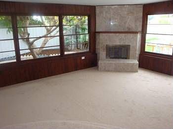 3rd image of 115 Landis