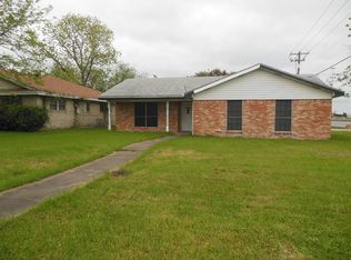 2402 Broadview St, Greenville, TX 75402