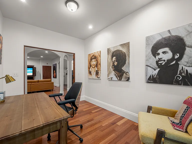 8302 S Sepulveda Blvd — Photo 63