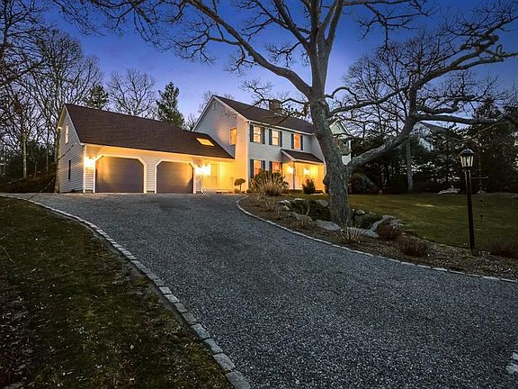 3rd image of 79 Westmoreland Dr