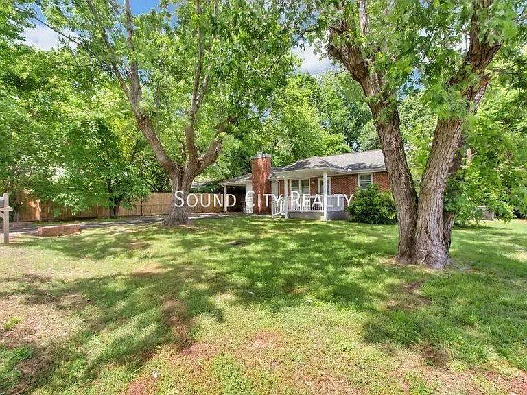 106 Sherwood Ter — Photo 17