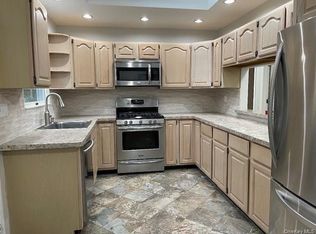 121 Ridge St FLOOR 1, Pearl River, NY 10965