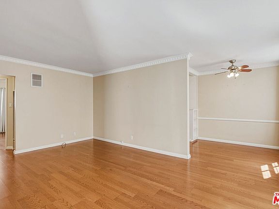 5th image of 1643 N Formosa Ave APT 5
