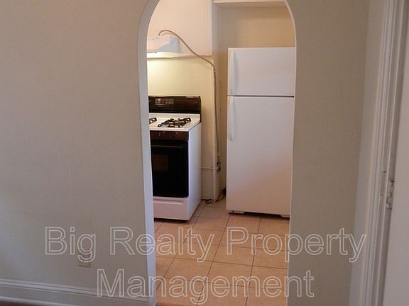 5th image of 375 Church St #3