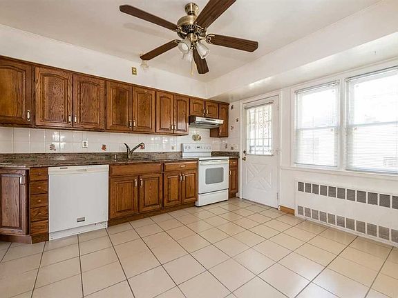 5th image of 968 Linkwood Dr