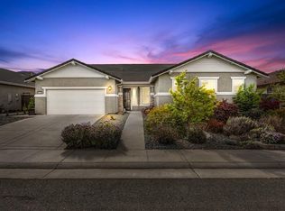 11992 Quail Falls Way, Rancho Cordova, CA 95742