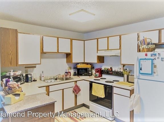 5th image of 620 E Saint Mary St #106