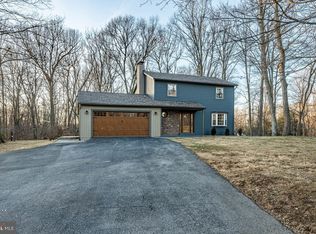 1424 Federal Dr, Downingtown, PA 19335