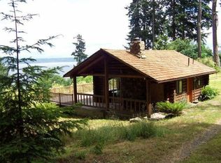 17716 McLean Rd SW, Vashon, WA 98070