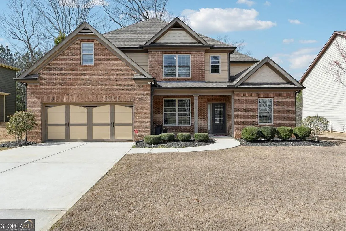 1528 Squire Hill Ln photo 1