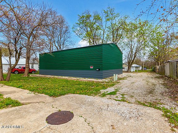 4th image of this home