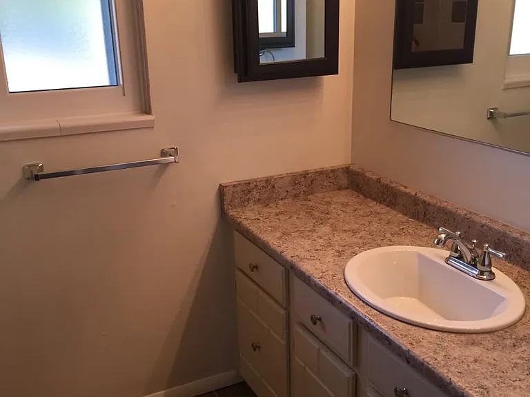 950 S Sweetwater Dr #950 — Photo 13