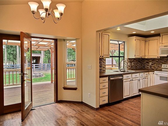5th image of 20525 SE 334th Pl