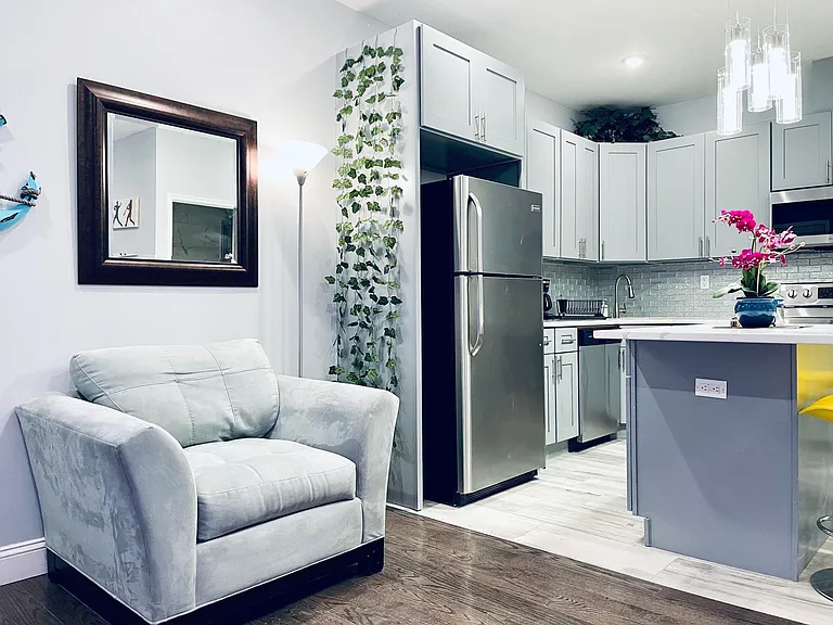 1308 South St #2F — Photo 17