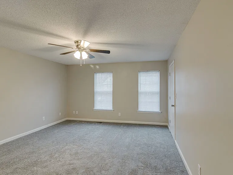 1244 Parkway Pl #C — Photo 13