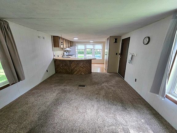 5th image of W5120 Shady Ln