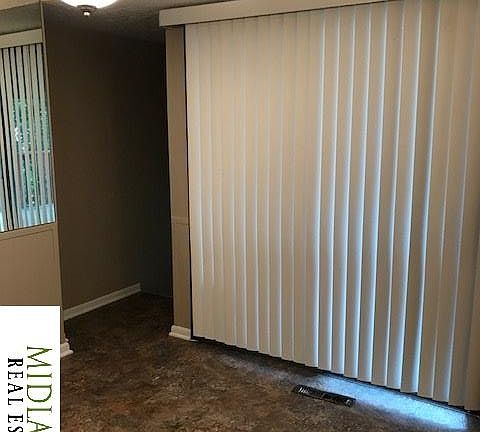 2nd image of 8006 S 45th Ave