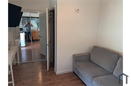 115 Menlo Ct Photo 1