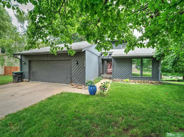 6511 S 92nd St, Omaha, NE 68127
