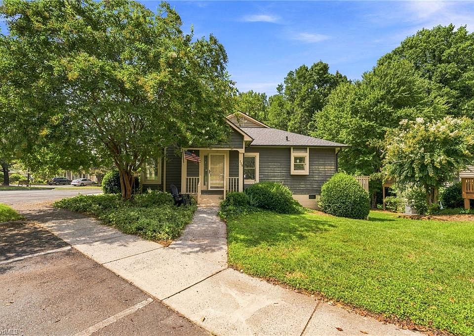 1st image of 238 Tabor View Ln