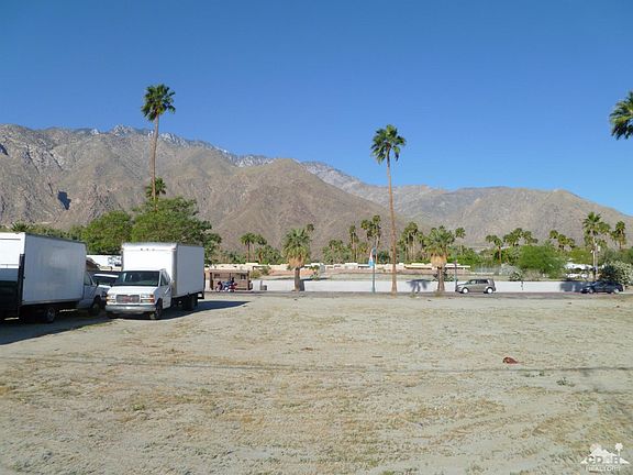 4th image of 1490 N Palm Canyon Dr