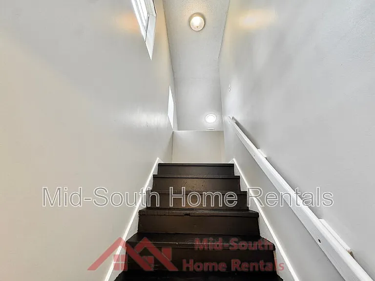 3569 Douglass Ave #3 — Photo 5
