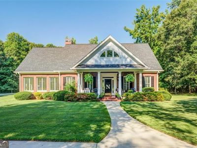 65 Cove Ln, Social Circle, GA, 30025