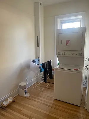 Rented by K & O Realty Associates Inc. | media 27