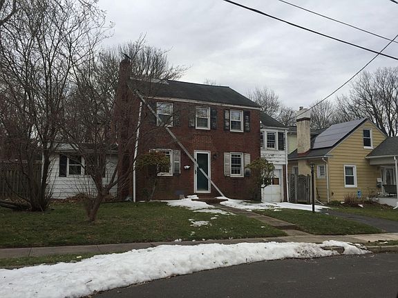 2nd image of 707 Polk Ave